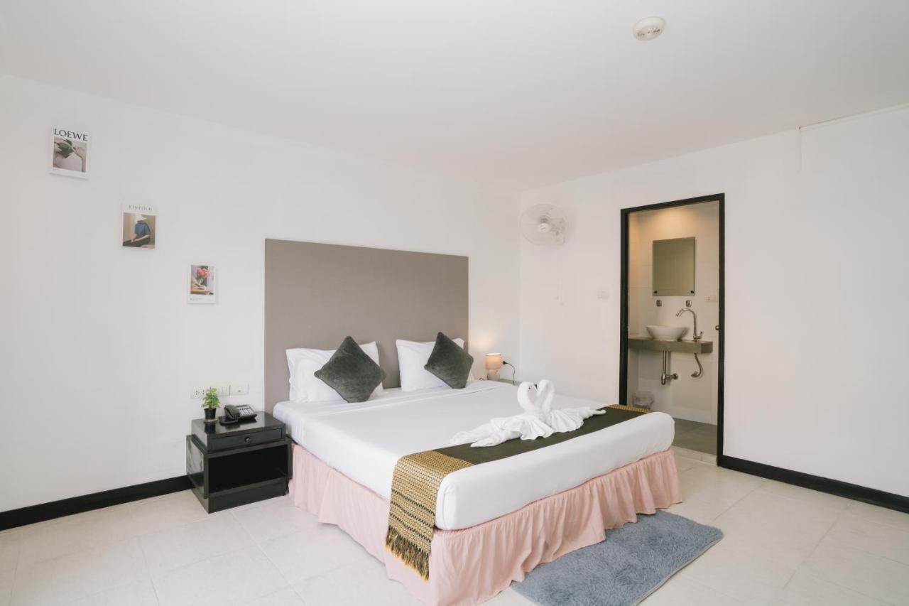 מלון Noble House Patong מראה חיצוני תמונה