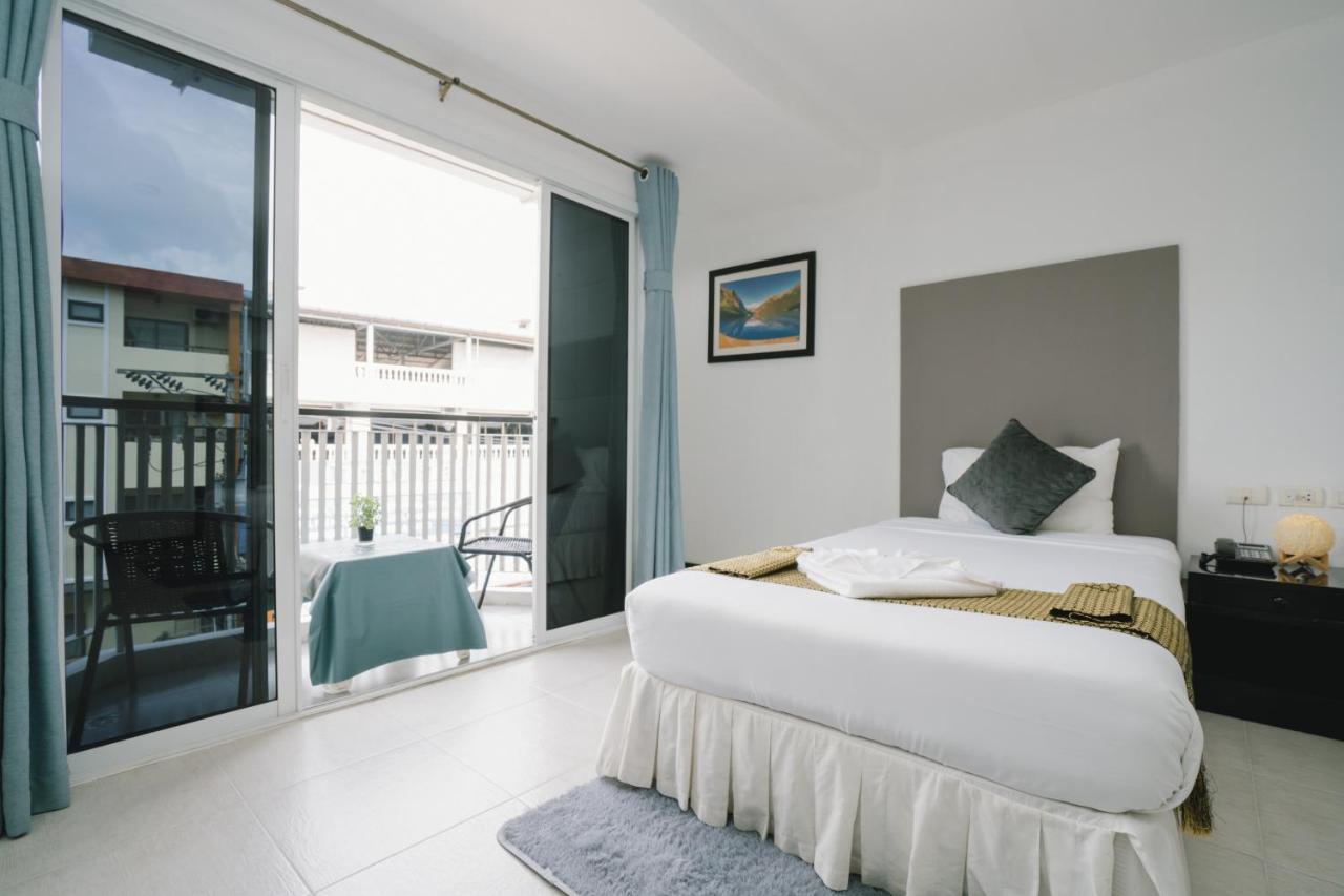 מלון Noble House Patong מראה חיצוני תמונה