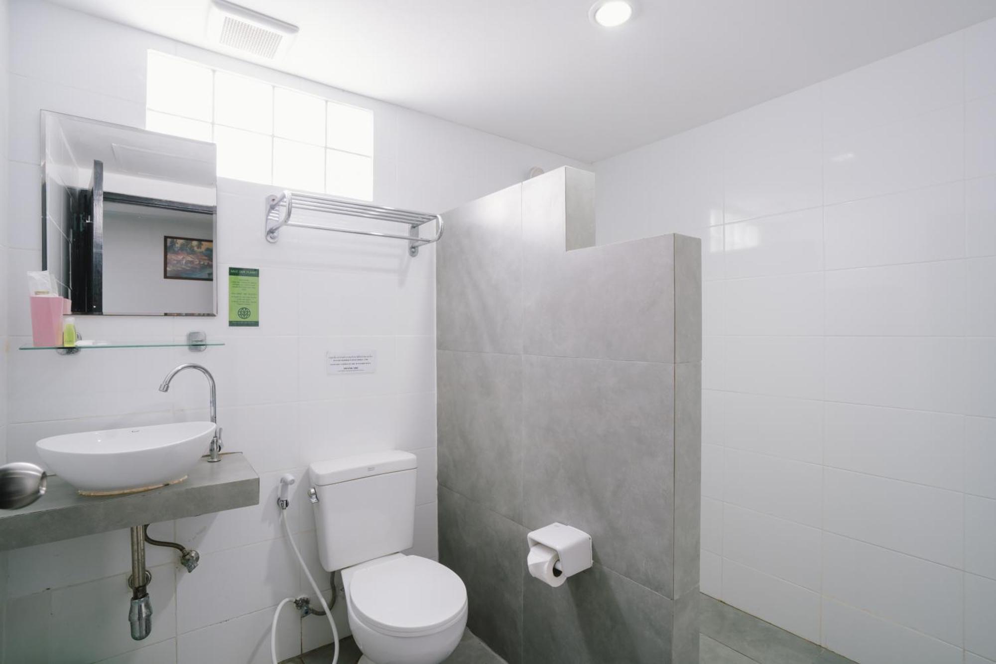 מלון Noble House Patong מראה חיצוני תמונה