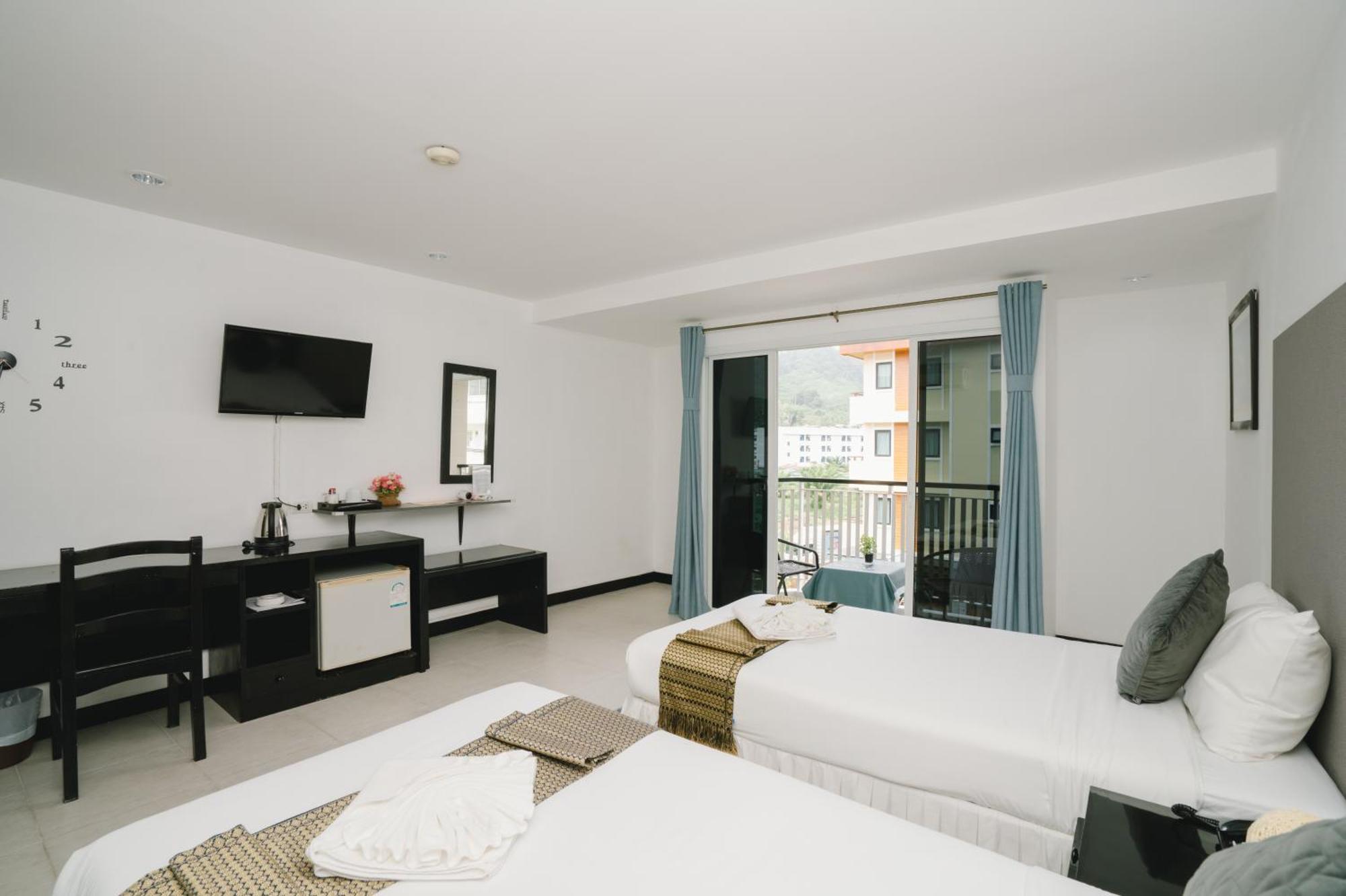 מלון Noble House Patong מראה חיצוני תמונה
