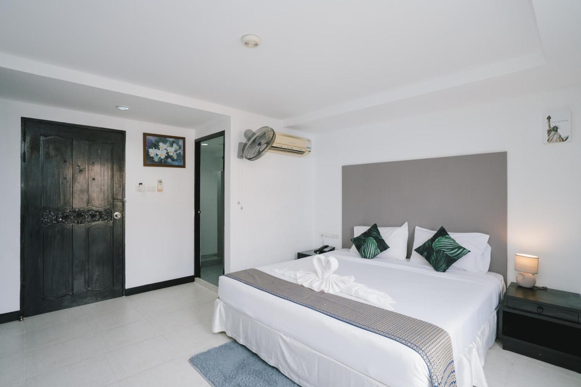 מלון Noble House Patong מראה חיצוני תמונה